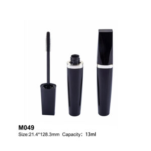 square black silver mascara container