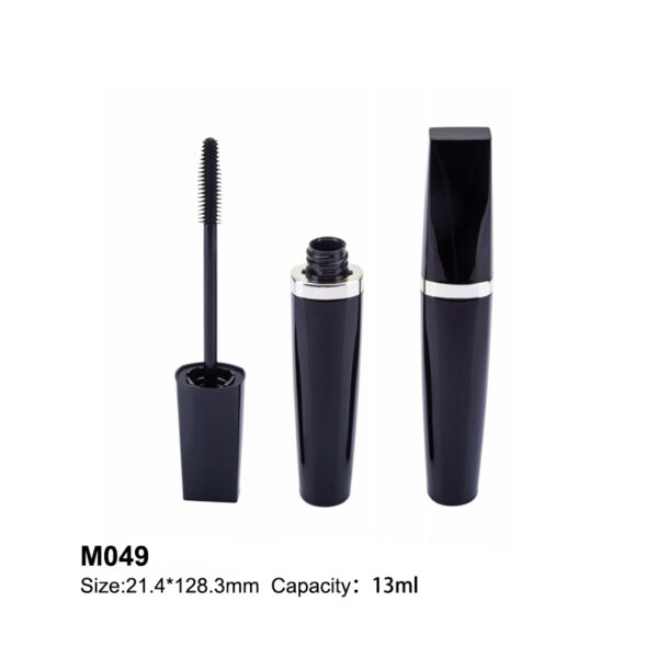 square black silver mascara container