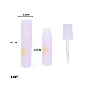 round white lip gloss container