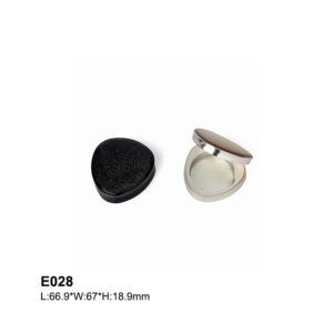 triangular black eyeshadow packaging