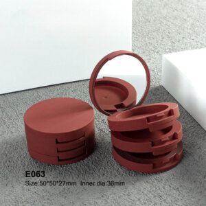 round frosted red three-layer eyeshadow case